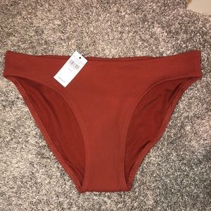 BRAND NEWWomen’s XS ribbed reddish bikini bottoms